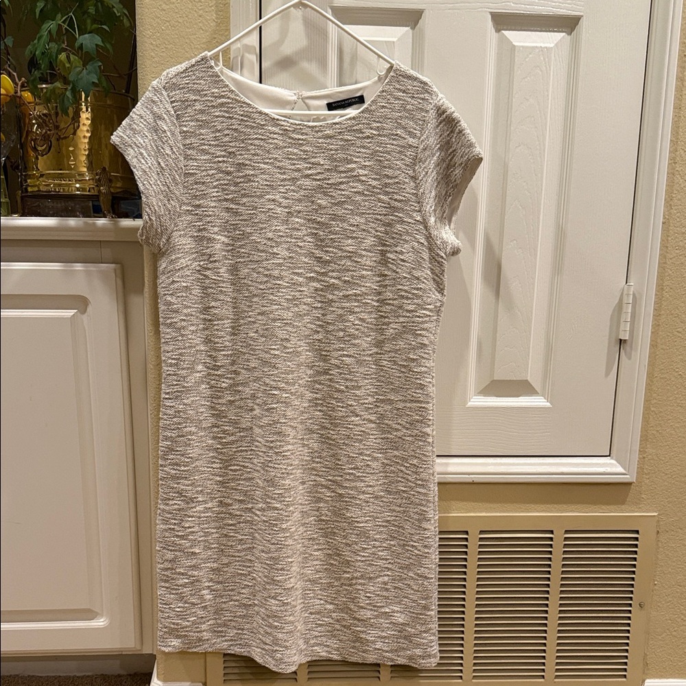 Banana Republic Gray Cream Gold tread Boucle Tweed  Midi shift Dress size L XL